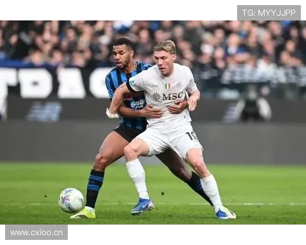 那不勒斯俱乐部运营争议加剧，管理层与球迷矛盾影响球队稳定性