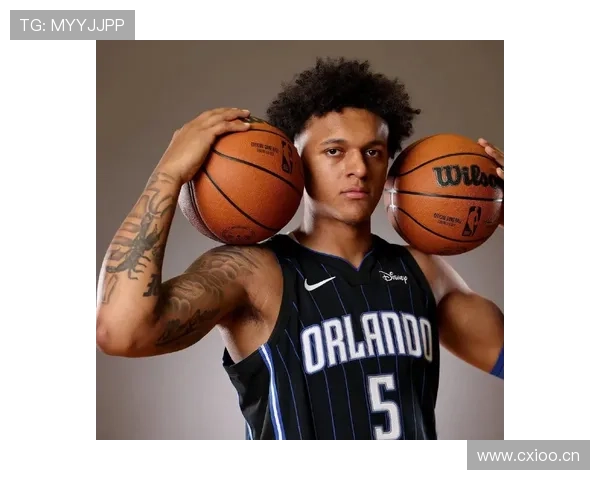 保罗·班切罗挡拆制造错位，进攻效率胜过上季